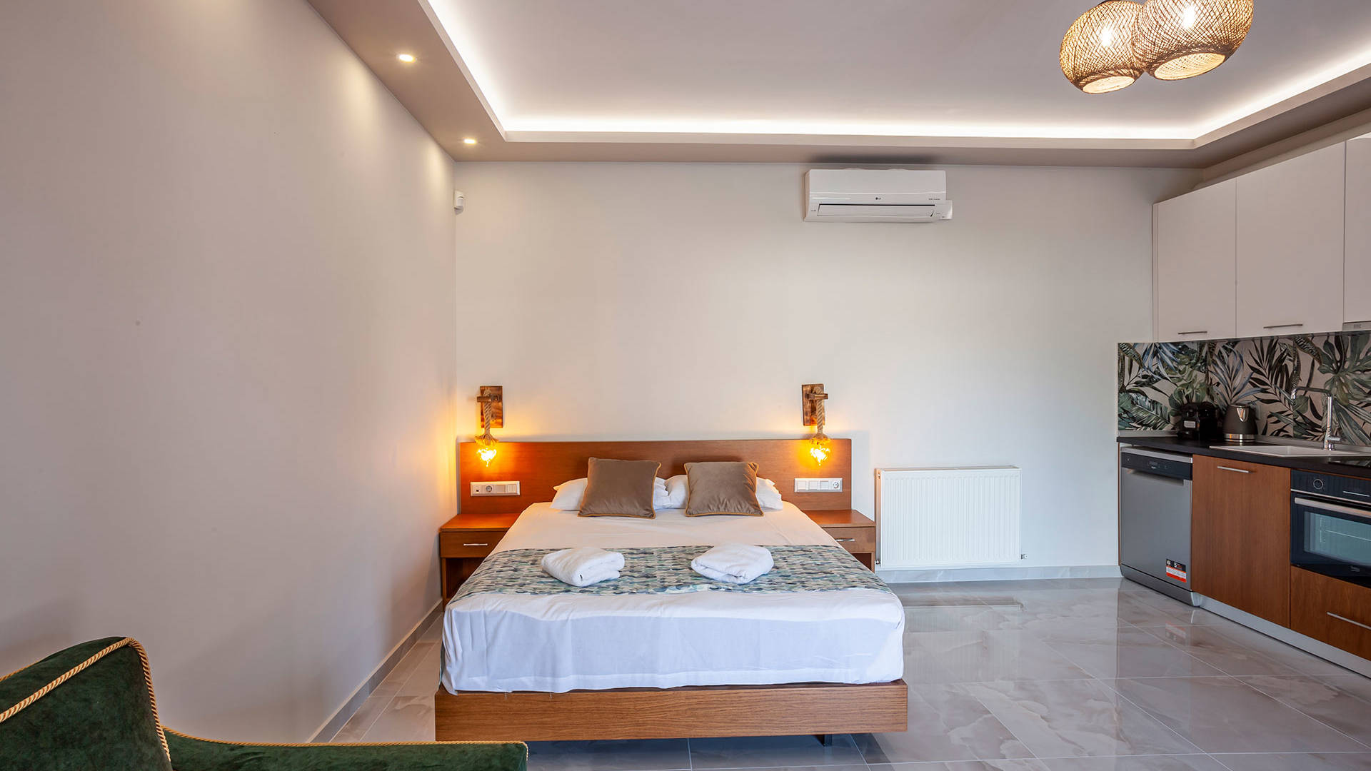 Chalkidiki Apartments Olia Seaside Residence Luxury Suite Pool 0220 HDR Villa Halkidiki Pefkochori