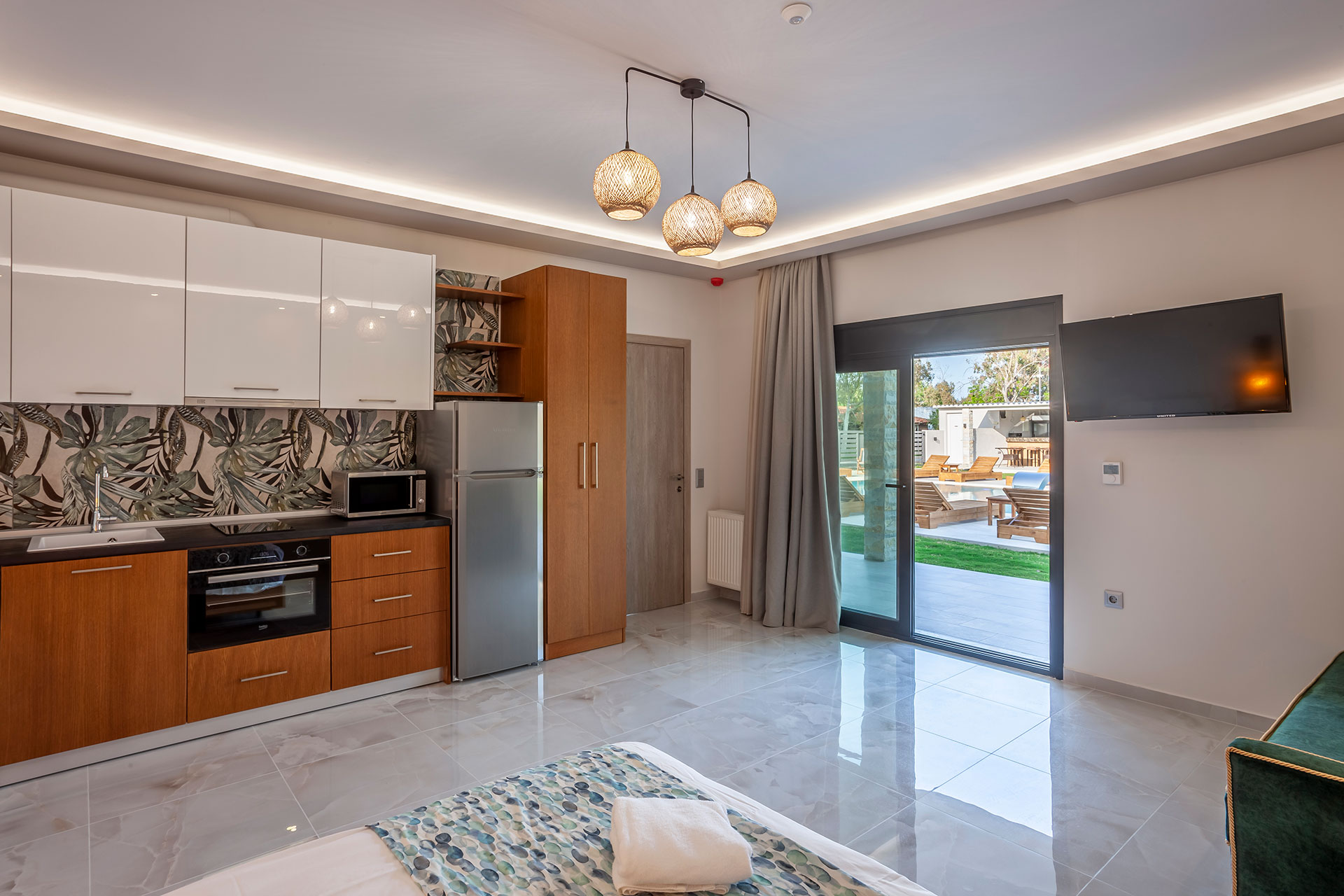 
Chalkidiki Apartments Olia Seaside Residence Luxury Suite Pool 0232 HDR Villa Halkidiki Pefkochori