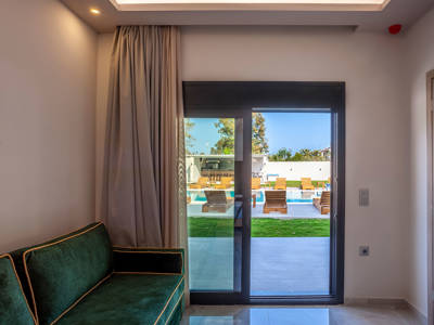 
Chalkidiki Apartments Olia Seaside Residence Luxury Suite Pool 0103 HDR Villa Halkidiki Pefkochori