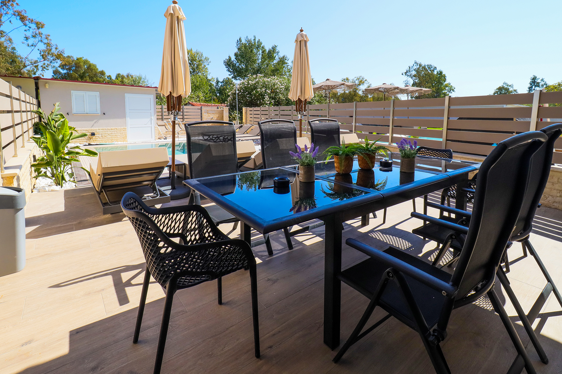 
Villa Olia Privat Porch Terrace Pefkochori 9