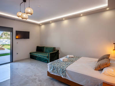 
Chalkidiki Apartments Olia Seaside Residence Luxury Suite Pool 0223 HDR Villa Halkidiki Pefkochori