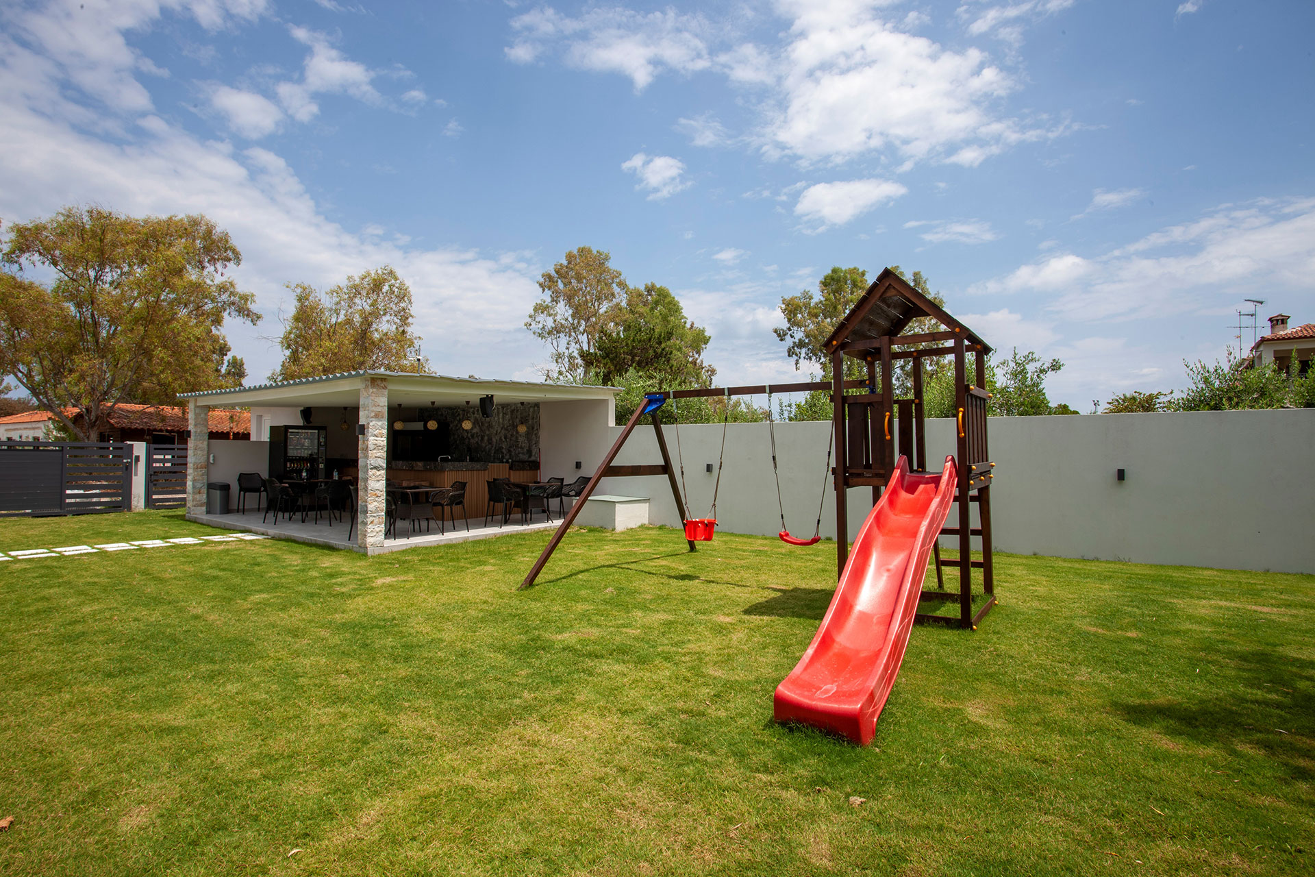 
Chalkidiki Apartments Olia seaside residence Pefkohori Playground 2