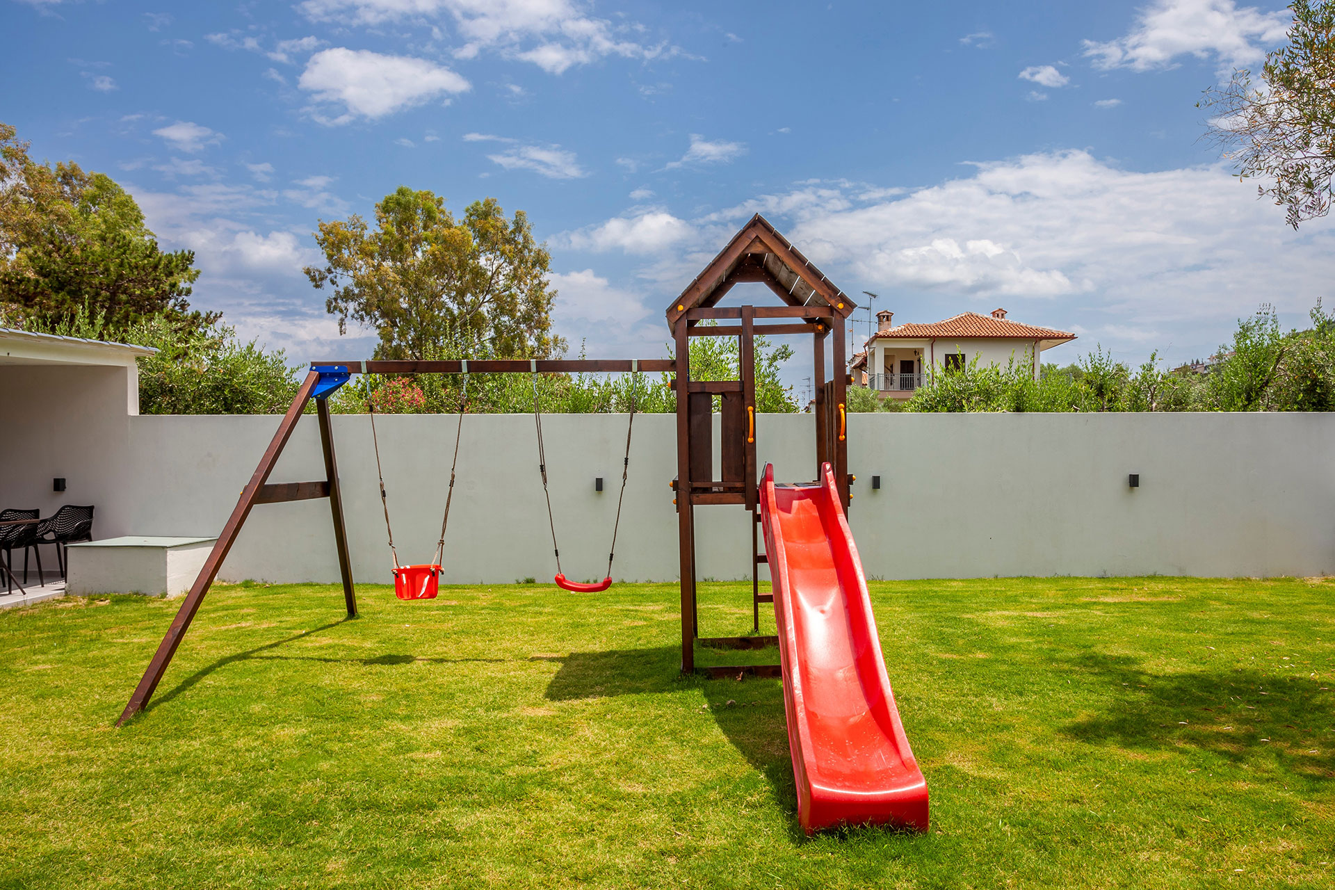 
Chalkidiki Apartments Olia seaside residence Pefkohori Playground 1