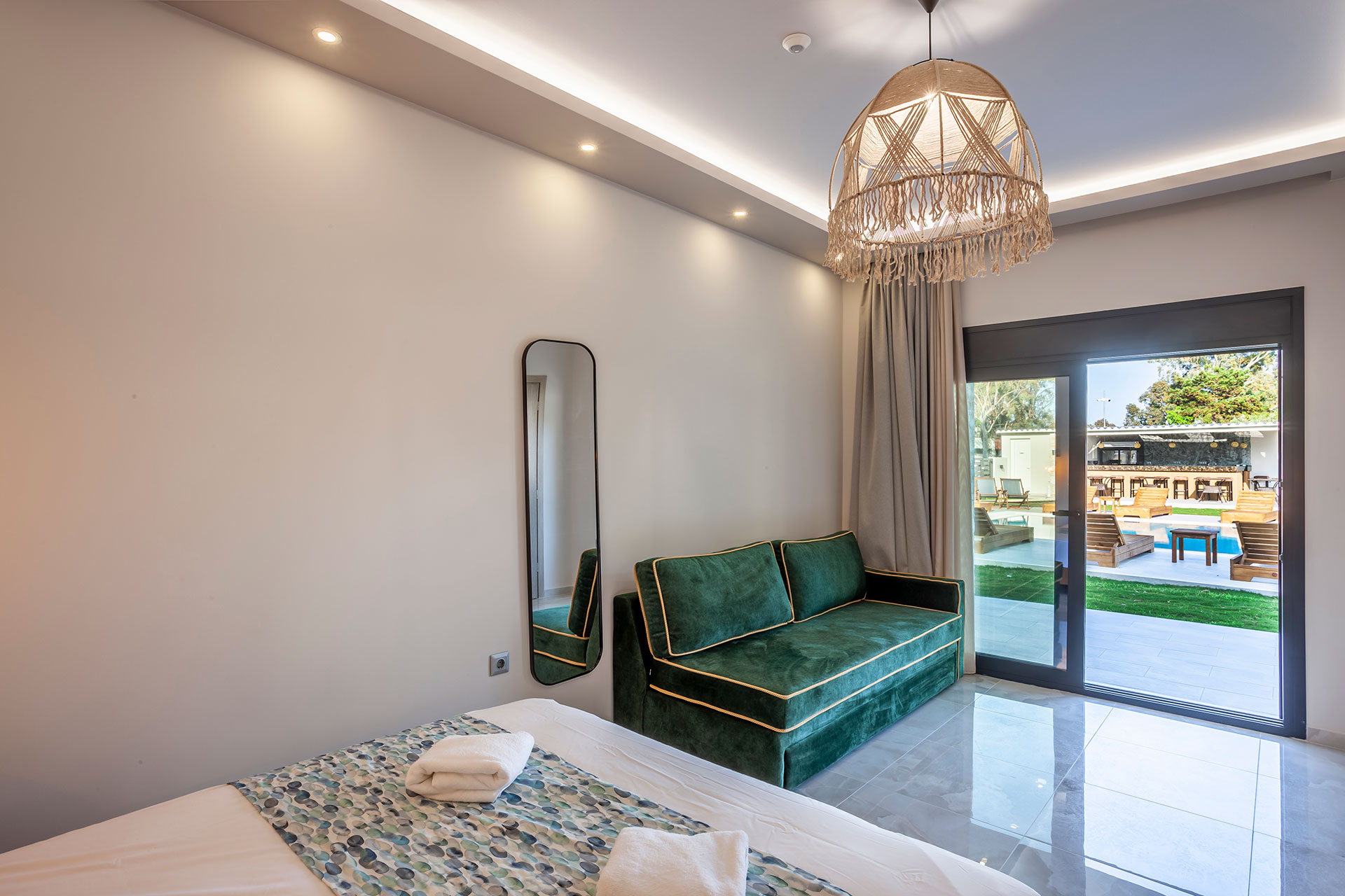 
Chalkidiki Apartments Olia Seaside Residence Luxury Suite Pool 0259 HDR Villa Halkidiki Pefkochori